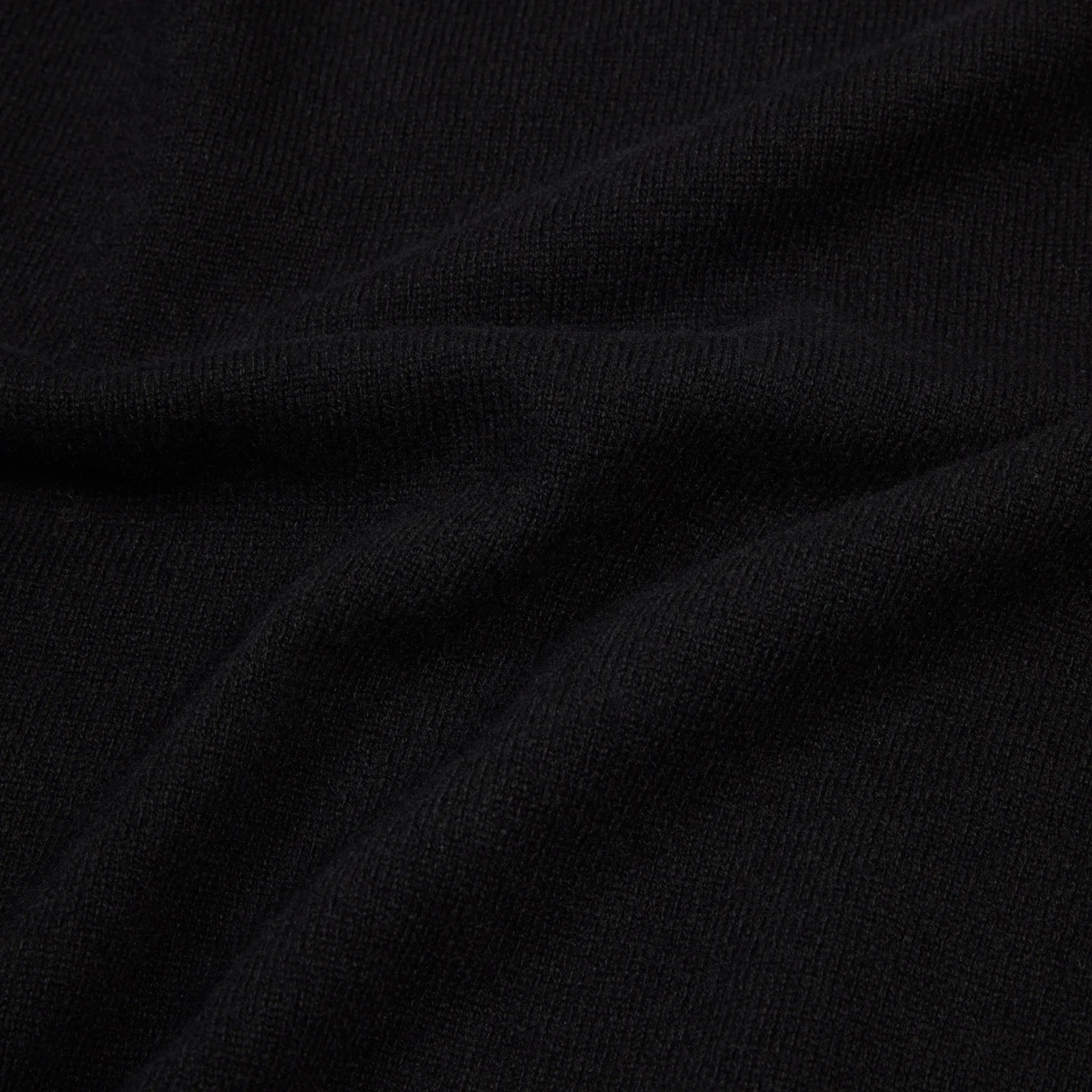 Cashmere polo shirt in black