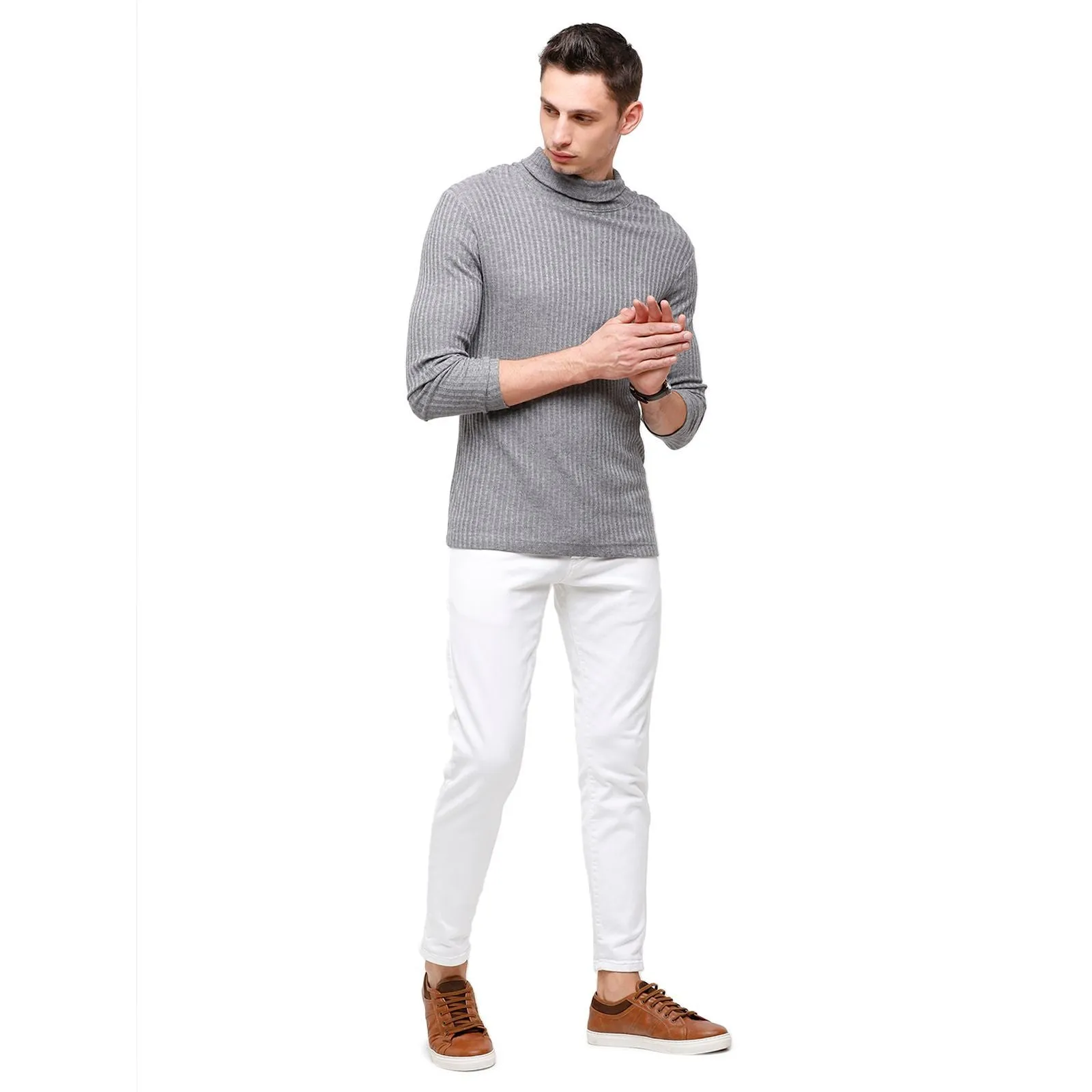 Classic Polo Men's Solid Grey Full Sleeve Slim Fit Henley T-Shirt ( VERNO - 272 A SF HN )