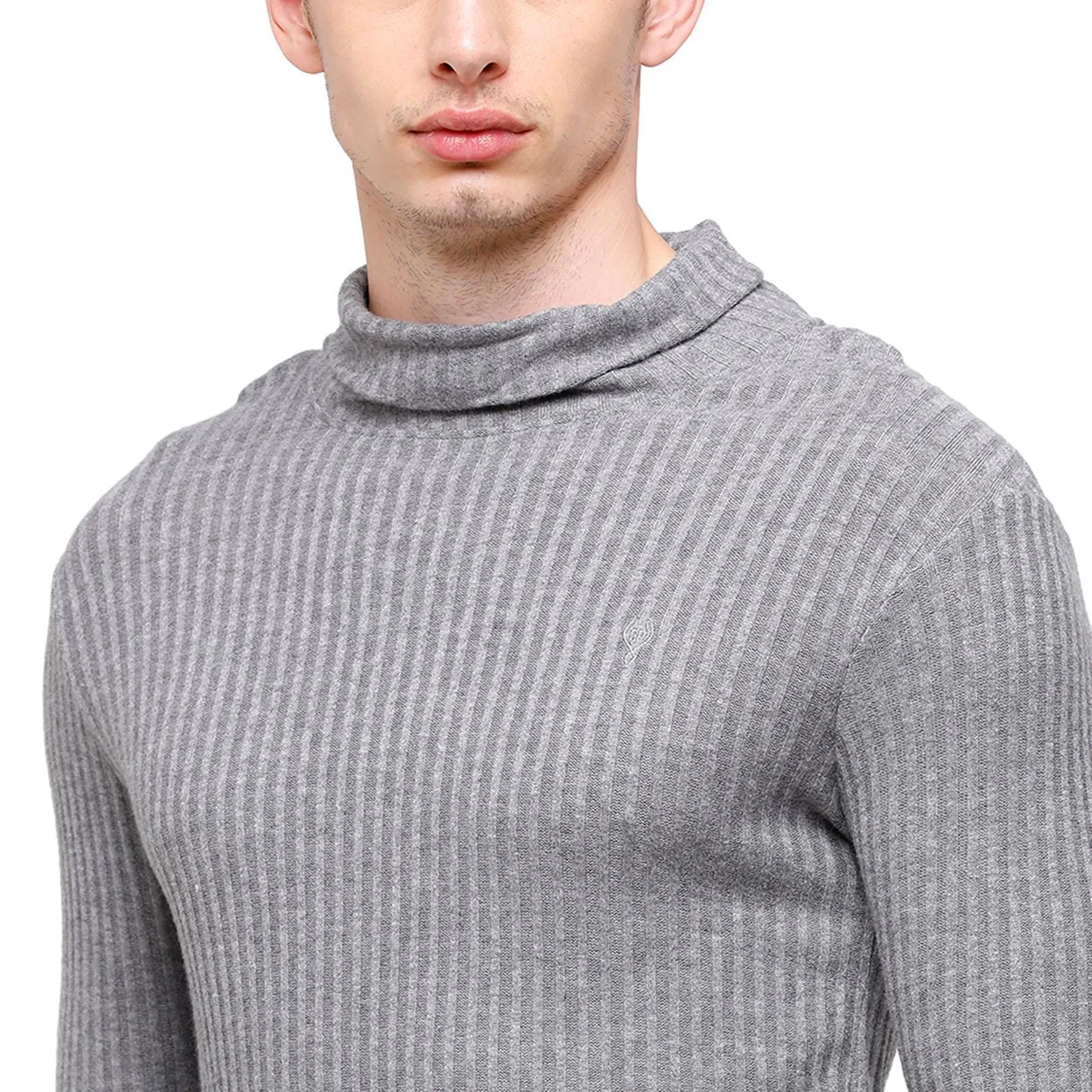Classic Polo Men's Solid Grey Full Sleeve Slim Fit Henley T-Shirt ( VERNO - 272 A SF HN )