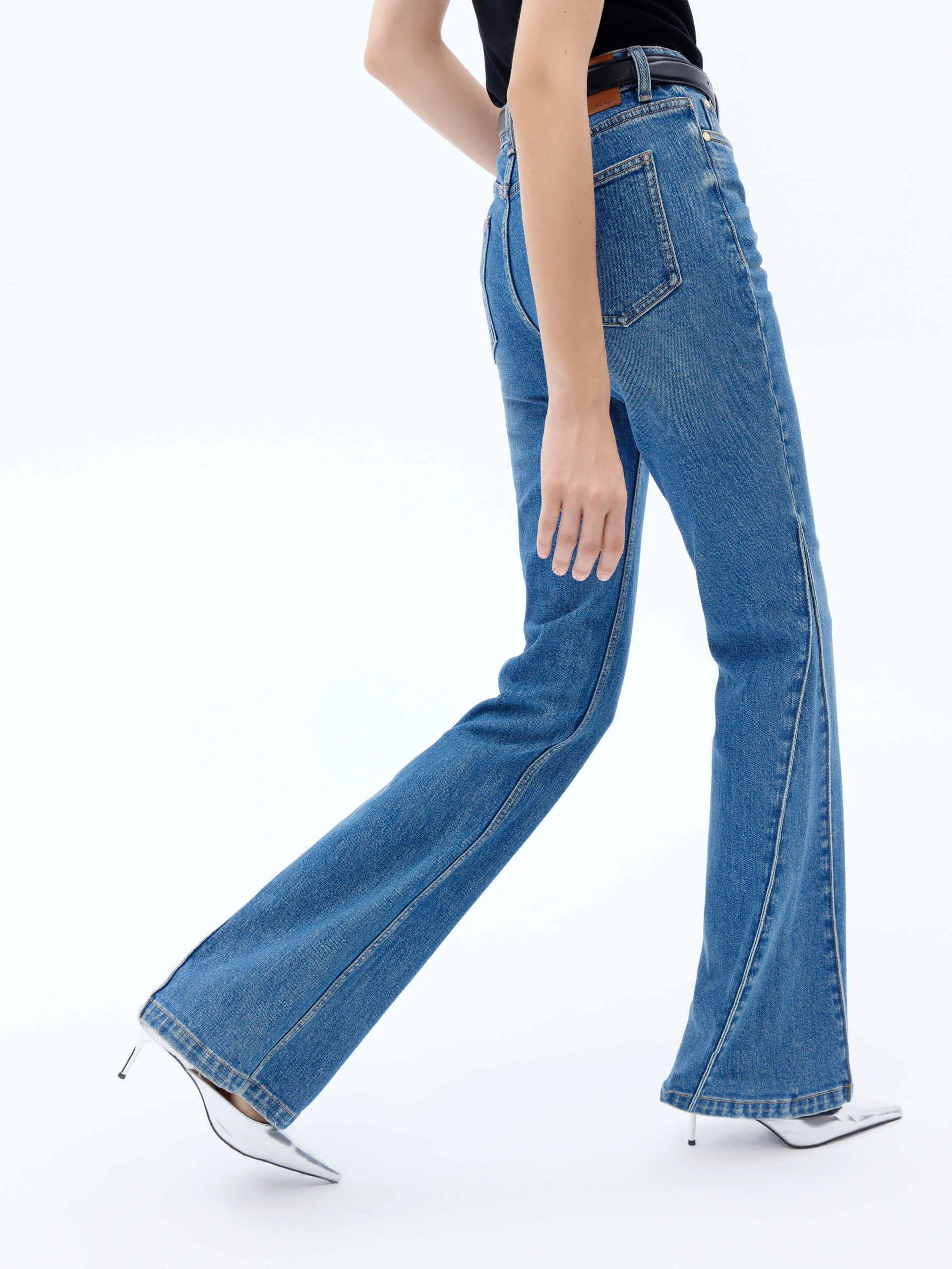Mid Waist Flared Jeans