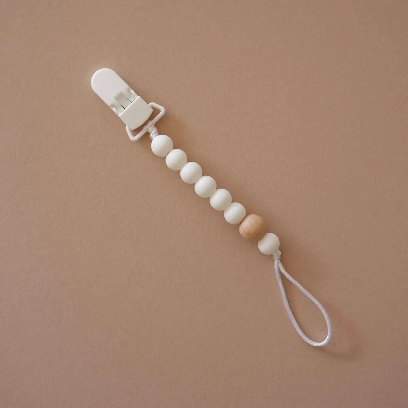 Newbie Paci Clip