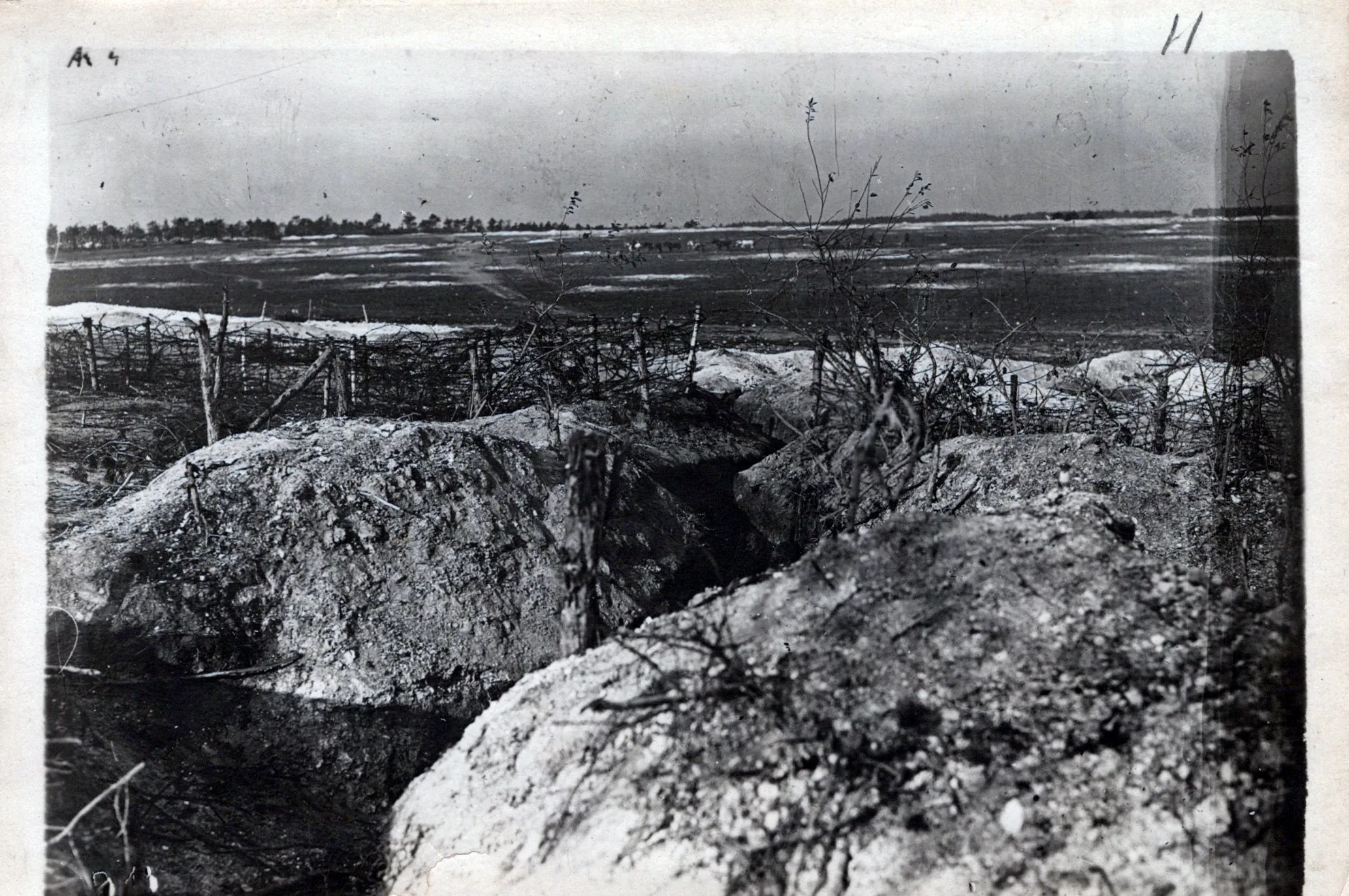 Original U.S. WWI Western Front Trench Warfare Photograph Collection (66 total) with Indexed List